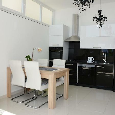 Ml Apartman 센 외부 사진